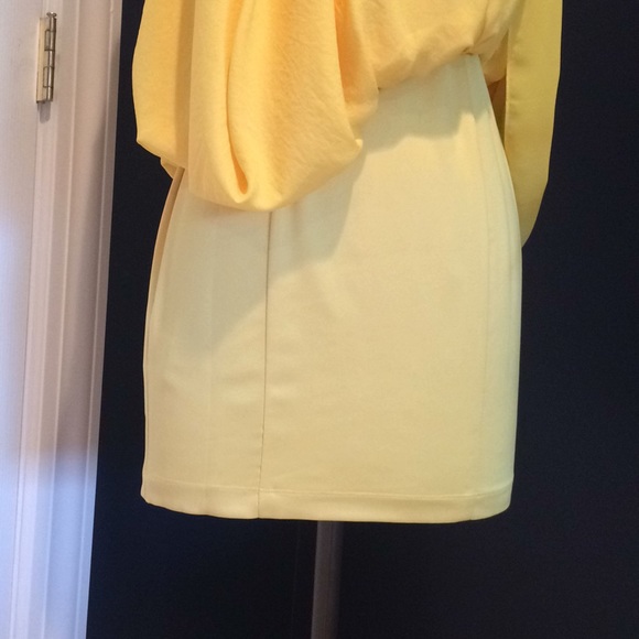 BCBG MAXAZRIA SIZE 8 (S) NWT - Picture 5 of 8